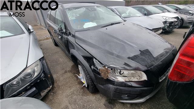 Volvo XC70 2014-2016 (Type II, Fase 2) , Motorkode: D5244T17, Girkassekode: Automat