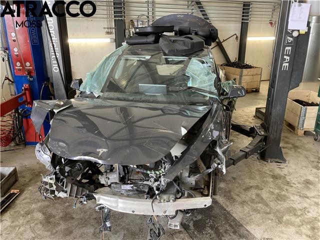 Tesla Model 3 2018-2023 (Fase 1) , Motorkode: 3D1, Girkassekode: Automat