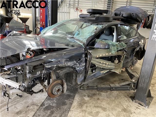 Tesla Model 3 2018-2023 (Fase 1) , Motorkode: 3D1, Girkassekode: Automat