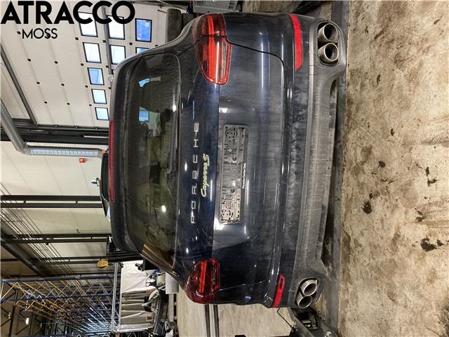 Porsche Cayenne 2010-2017 (92A) (92A), Motorkode: MCG.EA, Girkassekode: Automat