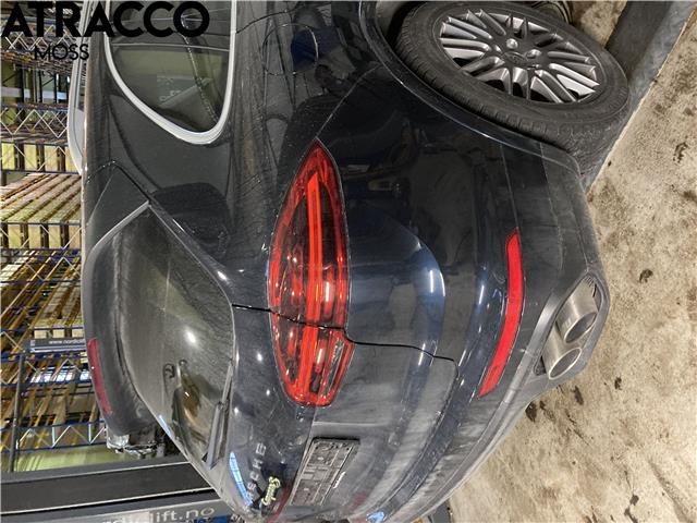 Porsche Cayenne 2010-2017 (92A) (92A), Motorkode: MCG.EA, Girkassekode: Automat