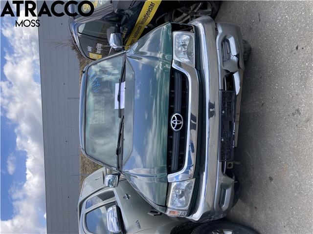 Toyota Hilux 2002-2005 , Motorkode: 2KD-FTV, Girkassekode: Manuell