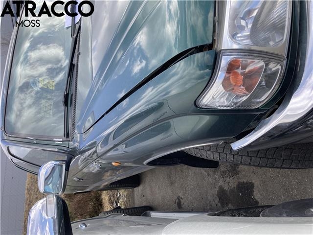 Toyota Hilux 2002-2005 , Motorkode: 2KD-FTV, Girkassekode: Manuell
