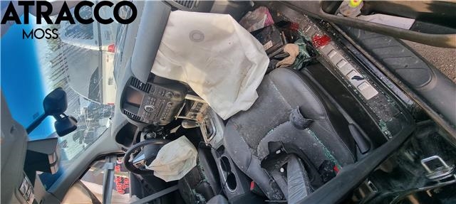 Nissan Navara 2010-2015 (Fase 2) (D40) (D40), Motorkode: V9X, Girkassekode: Automat
