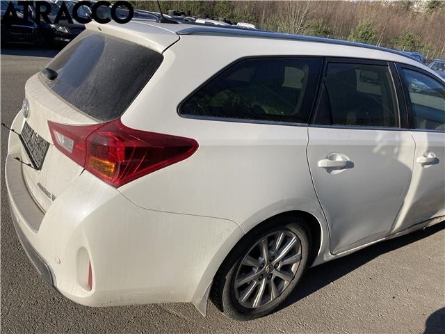 Toyota Auris 2013-2015 (Type II, Fase 1) , Motorkode: 2ZR-FXE, Girkassekode: Automat