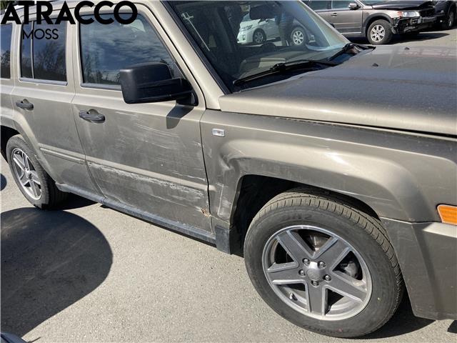 Jeep Patriot 2007-2010 , Motorkode: Y, Girkassekode: Manuell