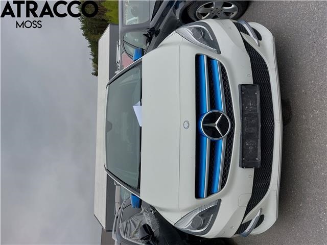 Mercedes B-Klasse 2011-2018 (W246) (W246), Motorkode: EM0004, Girkassekode: Automat