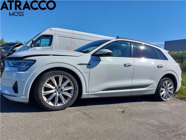 Audi e-tron 2018-->> , Motorkode: BM1J, Girkassekode: Automat