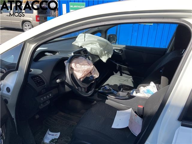 Nissan Leaf 2011-2017 (Type I) , Motorkode: EM57, Girkassekode: Automat