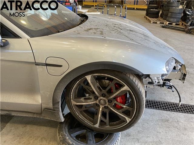 Porsche Taycan 2019-->> , Motorkode: EBF, Girkassekode: Automat