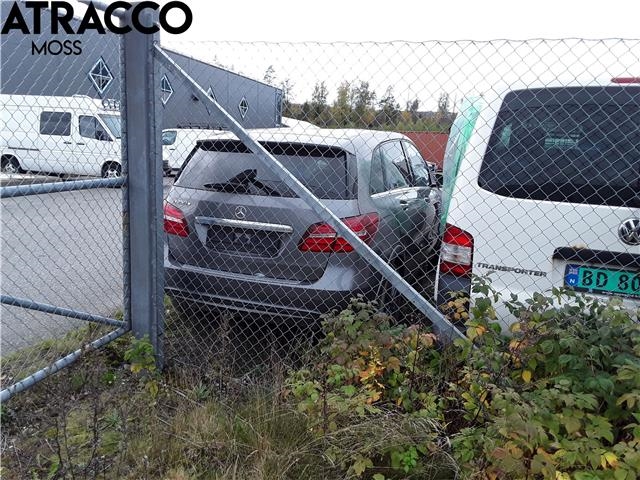 Mercedes B-Klasse 2011-2018 (W246) (W246), Motorkode: EM0004, Girkassekode: Automat