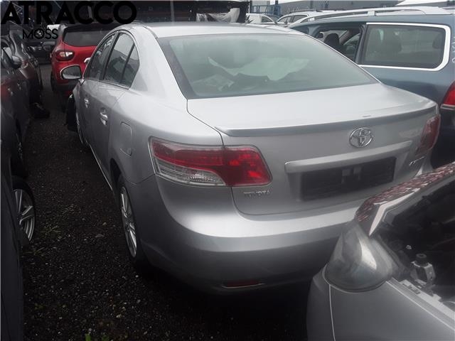Toyota Avensis 2009-2015 (Type III, Fase 1) , Motorkode: 1ZR-FAE, Girkassekode: Manuell