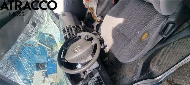 Toyota Hiace 2007-2012 (Fase 3) , Motorkode: 2KD-FTV, Girkassekode: Manuell