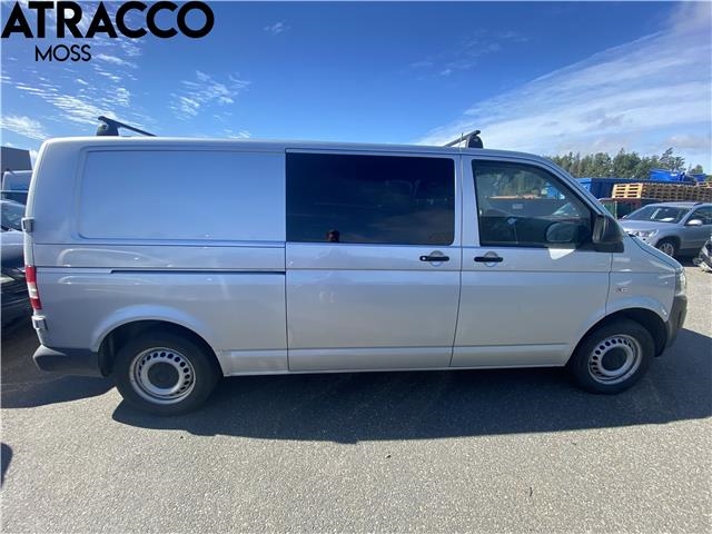 VW Transporter / Caravelle 2009-2015 (Fase 2) (T5) (T5), Motorkode: CAAC, Girkassekode: Manuell