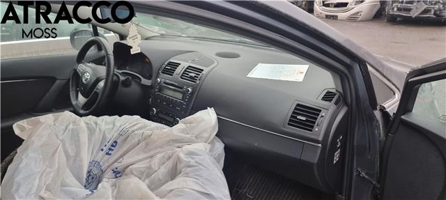 Toyota Avensis 2009-2015 (Type III, Fase 1) , Motorkode: 2ZR-FAE, Girkassekode: AUTOMAT