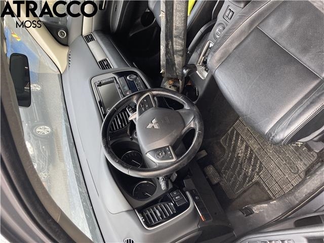 Mitsubishi Outlander 2012-2015 (Type III, Fase 1) , Motorkode: 4J11, Girkassekode: Automat