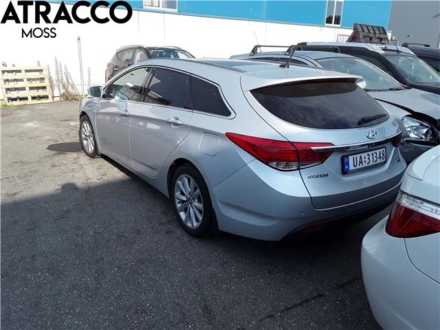 Hyundai i40 2012-2017 , Motorkode: D4FD, Girkassekode: Manuell