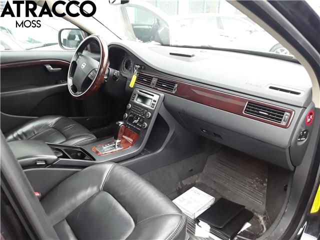 Volvo XC70 2008-2013 (Type II, Fase 1) , Motorkode: D5244T4 D5244T4, Girkassekode: 