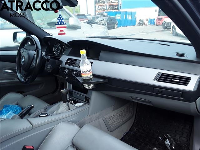 BMW 5-Serie 2003-2010 (E60/E61) (E60/E61), Motorkode: N47-D20A, Girkassekode: Manuell