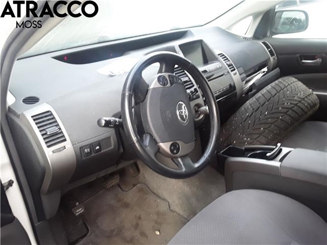 Toyota Prius 2004-2009 (Type II) (COMBI) (COMBI), Motorkode: 1NZ-FXE, Girkassekode: Automat