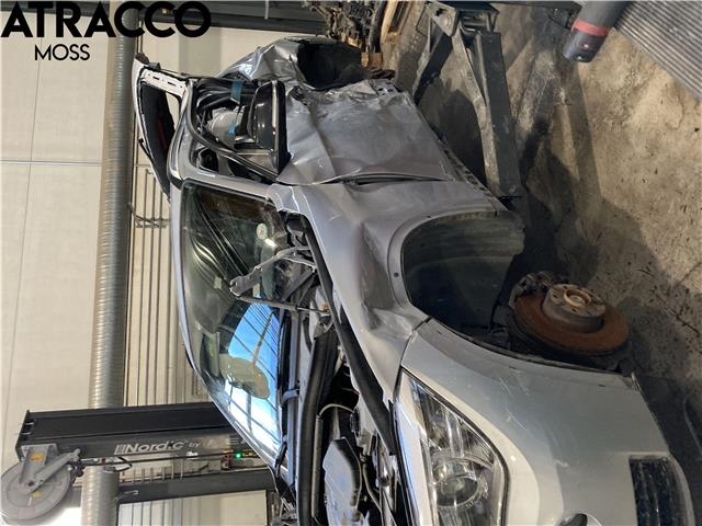 BMW X1 2009-2015 (E84) (E84), Motorkode: N47-D20C, Girkassekode: Automat