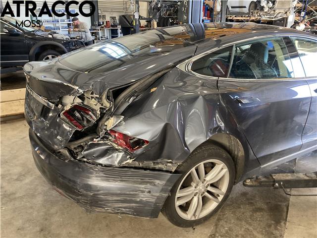 Tesla Model S 2013-2016 (Fase 1) , Motorkode: L1S, Girkassekode: Automat