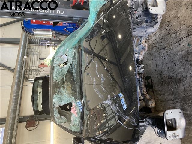 Volvo V40 2012-2019 , Motorkode: D4162T, Girkassekode: Manuell