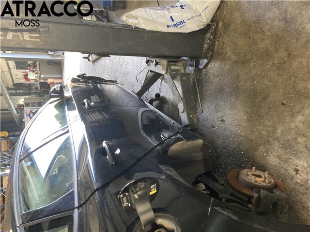 Volvo V40 2012-2019 , Motorkode: D4162T, Girkassekode: Manuell