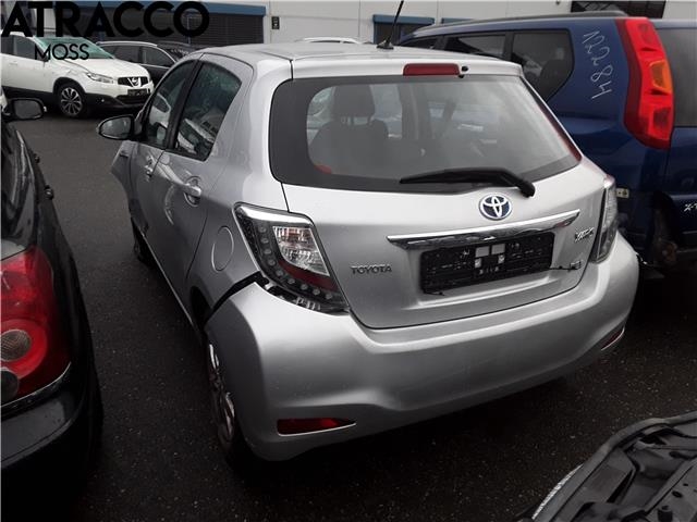 Toyota Yaris 2012-2014 (Type III, Fase 1) , Motorkode: 1NZ-FXE, Girkassekode: Automat