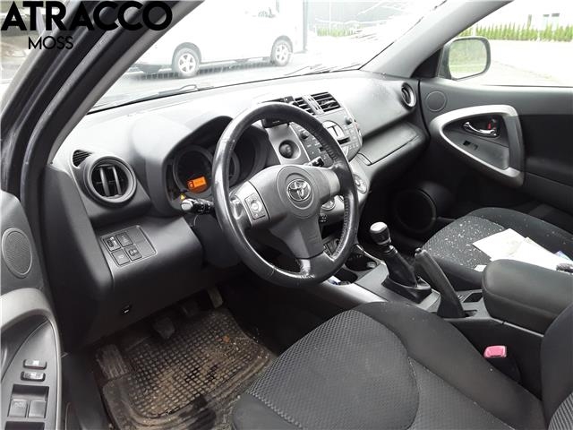 Toyota RAV4 2006-2009 (Type III, Fase 1) , Motorkode: 2AD-FTV, Girkassekode: Manuell