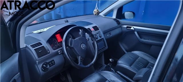 VW Touran 2007-2010 (Type I, Fase 2) , Motorkode: BLS, Girkassekode: Manuell