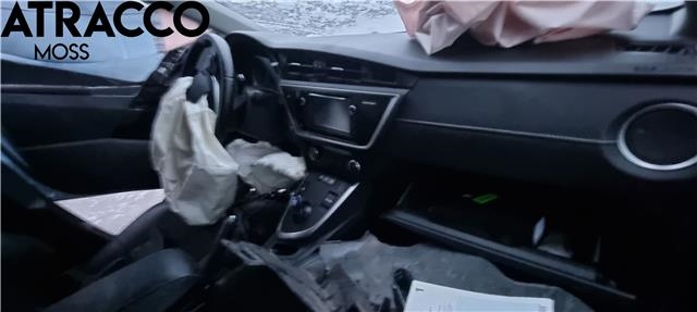 Toyota Auris 2013-2015 (Type II, Fase 1) , Motorkode: 2ZR-FXE, Girkassekode: Automat