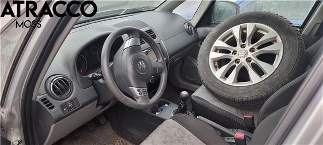 Suzuki SX4 2009-2013 (Type I, Fase 2) , Motorkode: M16A, Girkassekode: Manuell