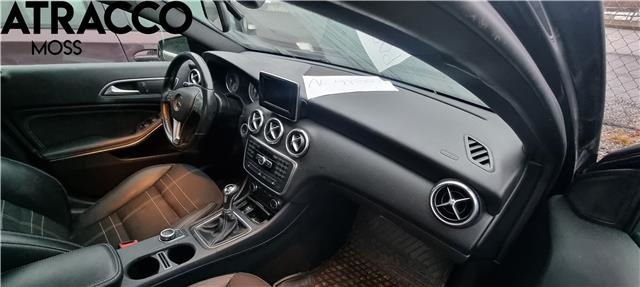Mercedes A-Klasse 2012-2018 (W176) (W176), Motorkode: OM607.951, Girkassekode: Manuell