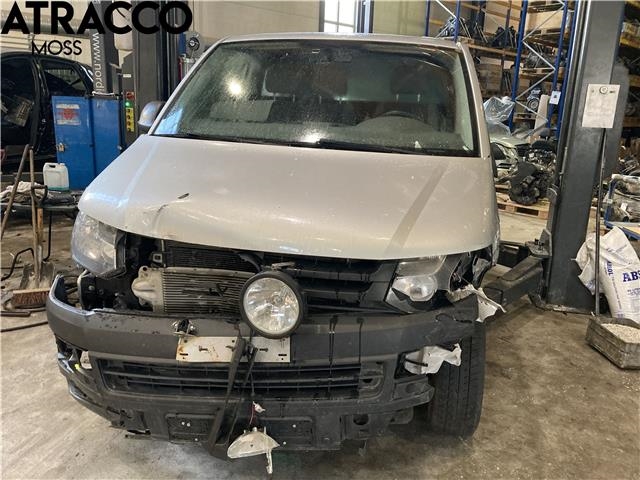 VW Transporter / Caravelle 2009-2015 (Fase 2) (T5) (T5), Motorkode: CAAD, Girkassekode: Manuell