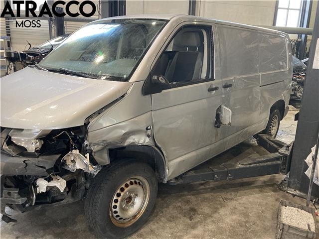 VW Transporter / Caravelle 2009-2015 (Fase 2) (T5) (T5), Motorkode: CAAD, Girkassekode: Manuell