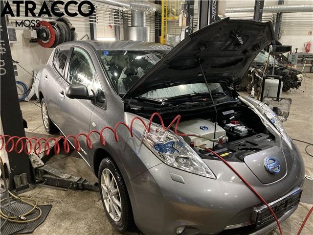 Nissan Leaf 2011-2017 (Type I) , Motorkode: EM57, Girkassekode: Automat