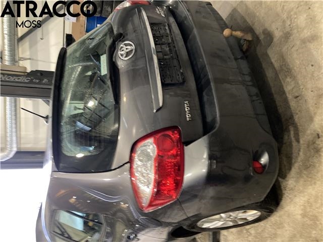 Toyota Auris 2010-2012 (Type I, Fase 2) , Motorkode: 1NR-FE, Girkassekode: Manuell