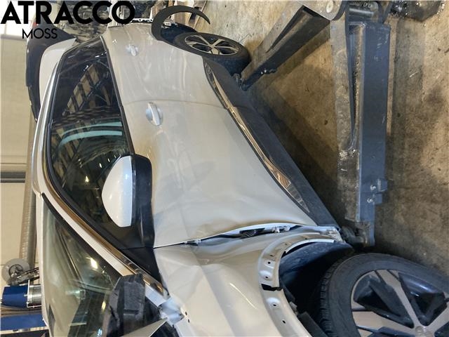 Peugeot 5008 2017-->> (Type II) , Motorkode: YHZ, Girkassekode: Automat