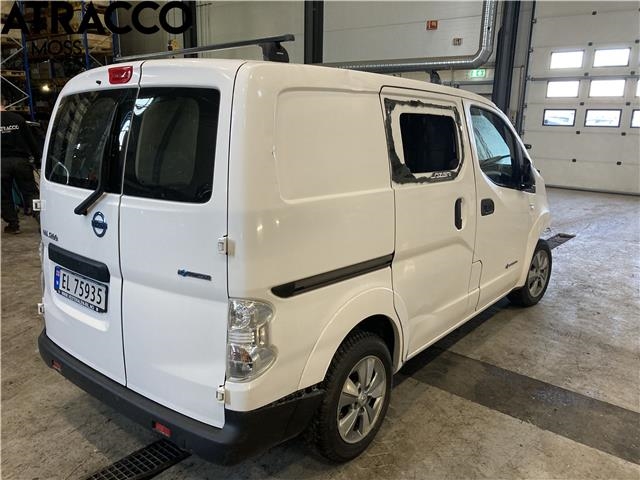 Nissan E-NV200 2014-->> , Motorkode: EM57, Girkassekode: Automat