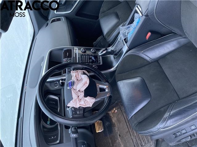 Volvo XC60 2014-2017 (Type I, Fase 2) , Motorkode: D5204T3, Girkassekode: AUTOMAT