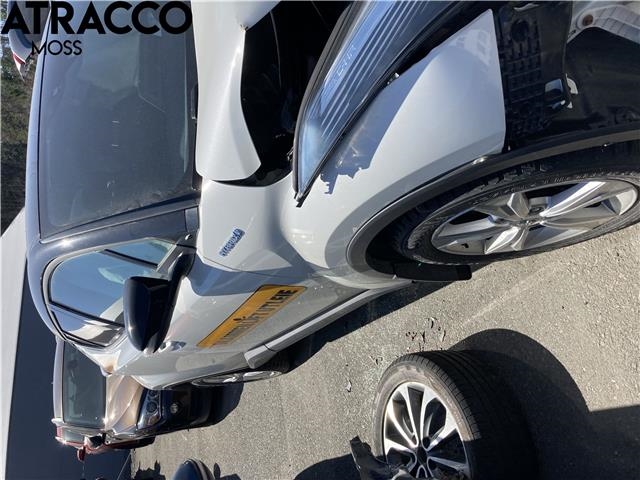 Toyota C-HR 2016-->> , Motorkode: 2ZR-FXE, Girkassekode: Automat