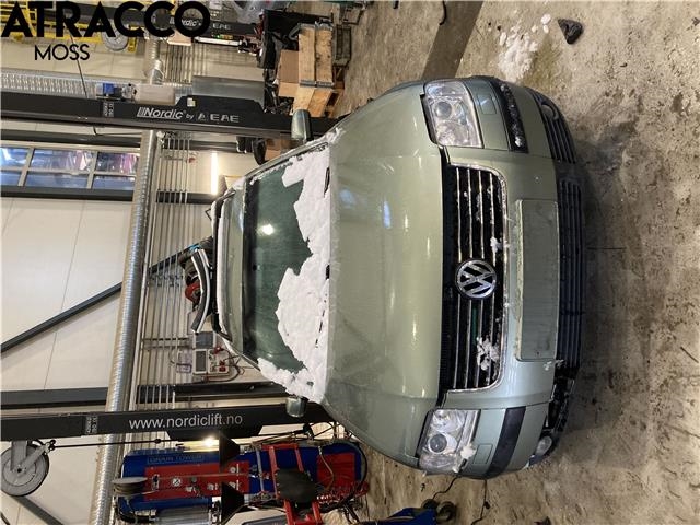 VW Passat 2001-2005 (B5,3BG) (B5,3BG), Motorkode: ALZ, Girkassekode: Manuell