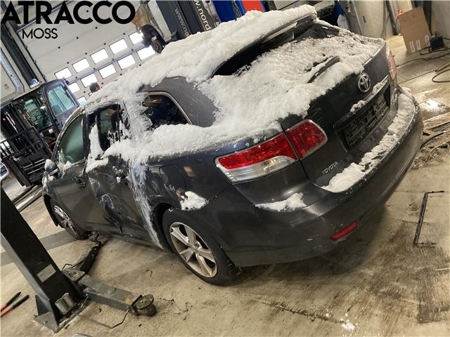 Toyota Avensis 2009-2015 (Type III, Fase 1) , Motorkode: 1ZR-FAE, Girkassekode: MANUELL