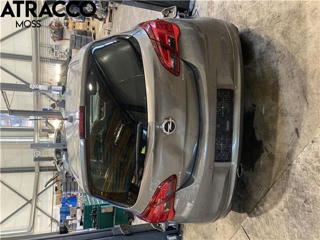 Opel Corsa E 2015-2019 , Motorkode: B10XFL, Girkassekode: Manuell