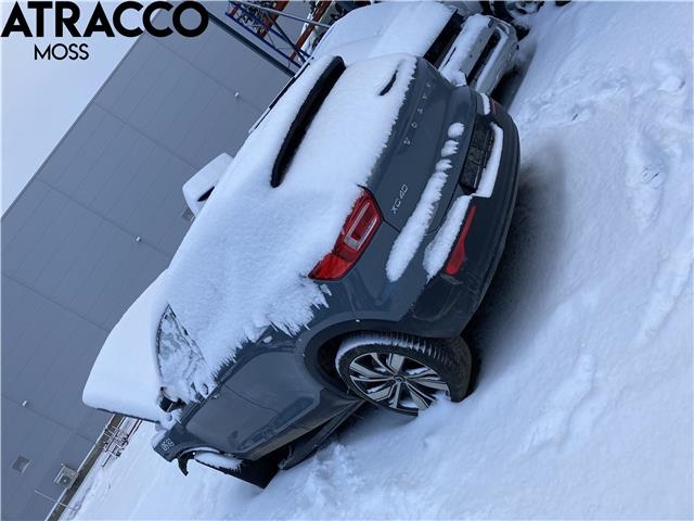 Volvo XC40 2018-2024 , Motorkode: E400V6, Girkassekode: Automat
