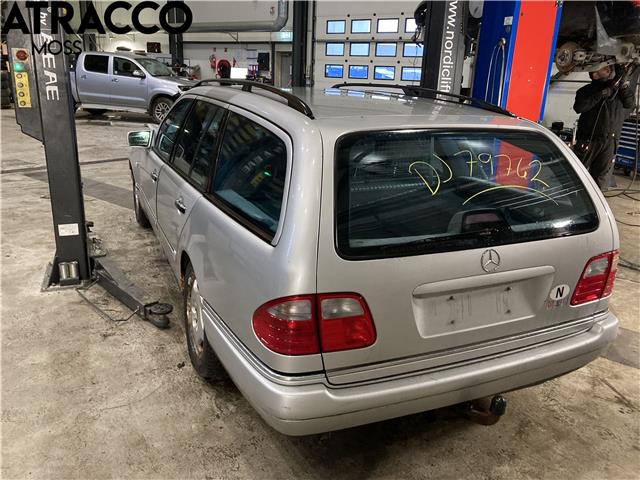 Mercedes E-Klasse 1995-2000 (Fase 1) (W210) (W210), Motorkode: M111.970, Girkassekode: