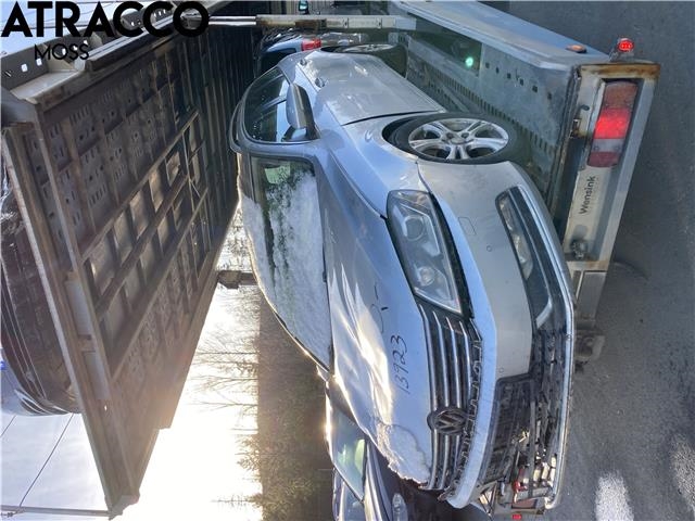 VW Passat 2011-2015 (B7) (B7), Motorkode: CAYC, Girkassekode: Manuell