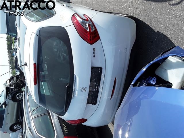 Peugeot 208 2012-2019 (Type I) , Motorkode: HMZ, Girkassekode: Manuell