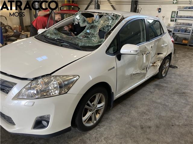 Toyota Auris 2010-2012 (Type I, Fase 2) , Motorkode: 2ZR-FXE, Girkassekode: Automat